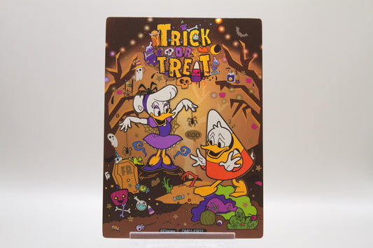 DM01-FR02 - Trick or Treat - Donald & Daisy